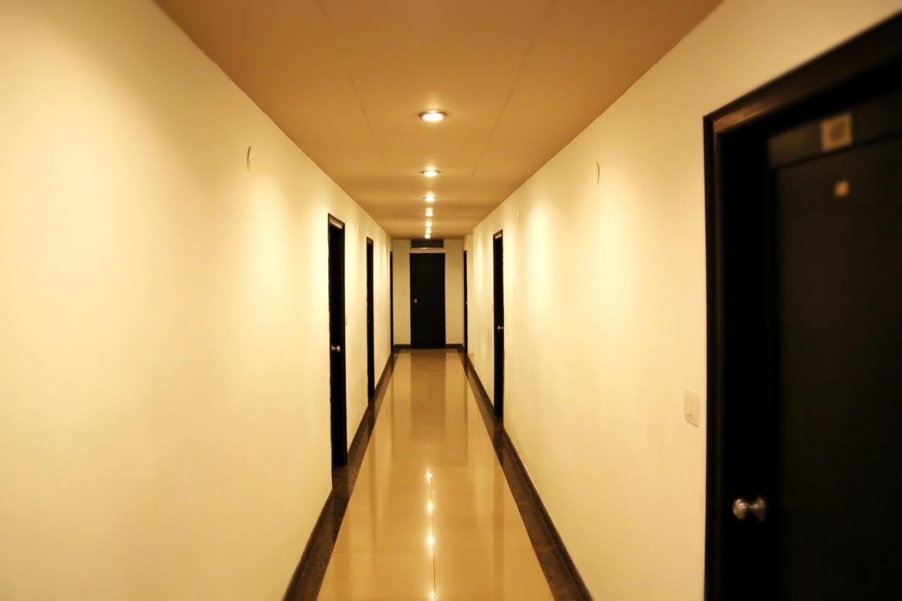Narayans Leela Inn Udajpur Zewnętrze zdjęcie