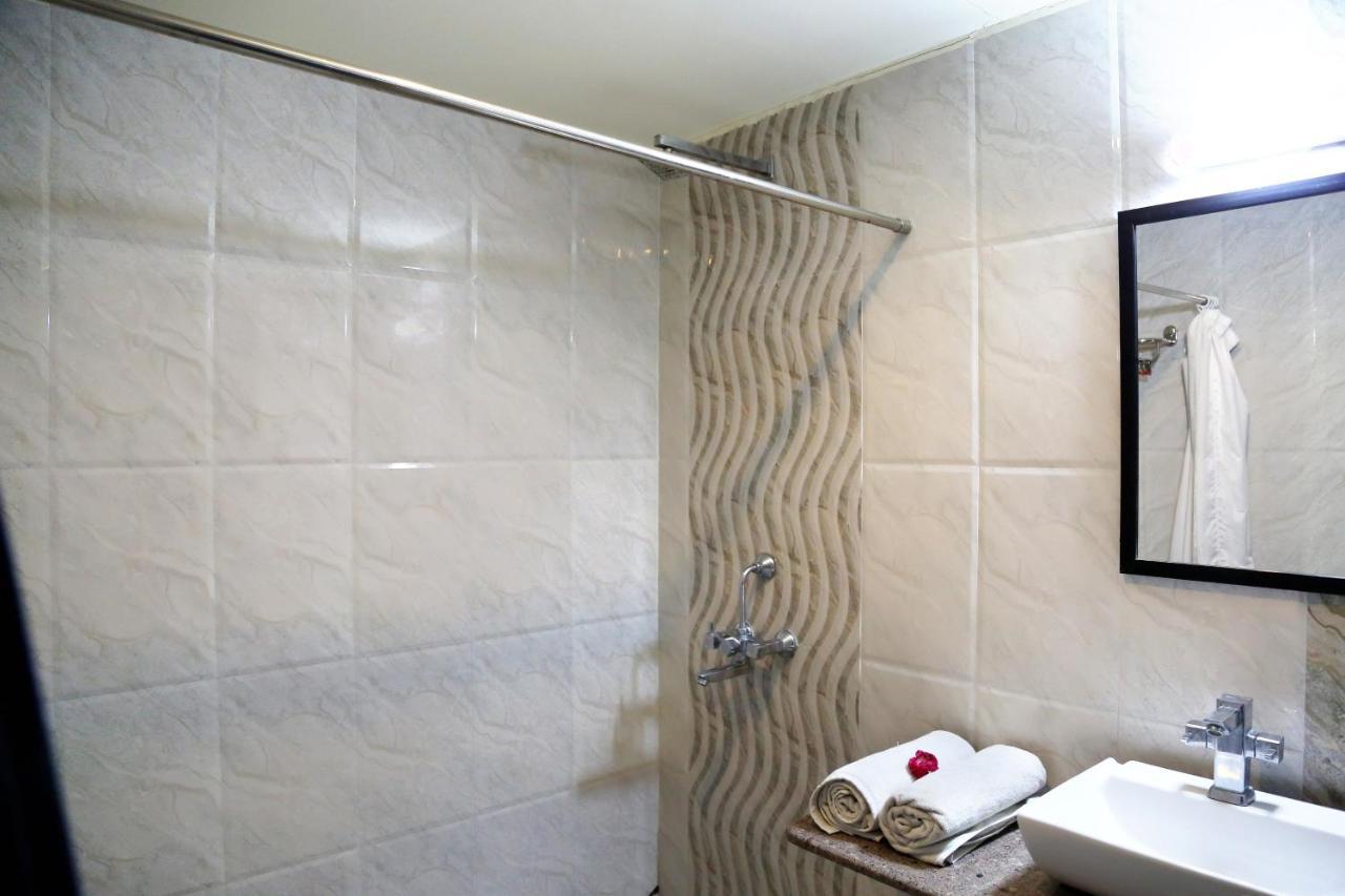 Narayans Leela Inn Udajpur Zewnętrze zdjęcie